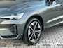 Volvo XC60 2.0 T6 Plug-in hybrid AWD Ultra Dark | Panoramadak | Head-up Display | Trekhaak | 360 Camera | Stoel en stuurwielverwarming | Adaptieve Cruise control |