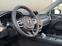 Volvo XC60 2.0 T6 Plug-in hybrid AWD Ultra Dark | Panoramadak | Head-up Display | Trekhaak | 360 Camera | Stoel en stuurwielverwarming | Adaptieve Cruise control |