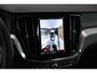 Volvo V60 T6 Plug-in hybrid AWD Plus Dark | Verwarmbare Voorstoelen (met geheugen), Stuurwiel en Achterbank | Semi-Elektrische Trekhaak | Verwarmbare Voorruit | Premium Audio by Harman Kardon | 360-Camera
