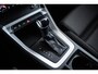 Audi Q3 45 TFSI e edition Panoramadak -Cruise Control - Getinte Ruiten - Buitenspiegels, elektrisch inklapbaar - Sportstoelen - Stoelen, vóór verwarmbaar - MMI Navigation Plus - LED-lichtpakket - Parkeerhulp achter -