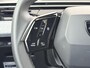 Peugeot E-3008 Allure Avantage 73 kWh | ACCU 97% | Lederen bekleding | Navigatie | Stoelverwarming | Adaptieve cruisecontrol | 360 camera | Apple Carplay