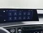 Peugeot E-3008 Allure Avantage 73 kWh | ACCU 97% | Lederen bekleding | Navigatie | Stoelverwarming | Adaptieve cruisecontrol | 360 camera | Apple Carplay