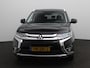 Mitsubishi Outlander 2.0 Connect Pro Aut. | Eerste Eigenaar | Trekhaak | LED | Stoel & Stuur Verwarming | Camera |