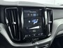 Volvo XC60 - 2.0 T8 Twin Engine AWD R-Design // 1E EIGENAAR // DEALERONDERHOUDEN //