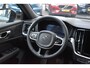 Volvo V60 T6 350PK Plug-in hybrid AWD Plus Dark Trekhaak | H&K | Contour stoelen | 360 Camera | 19"LMV