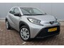 Toyota Aygo X 1.0 VVT-i MT Play Apple Carplay | Metallic lak | Achteruitrijcamera
