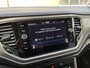 Volkswagen T-Roc 1.5 TSI Style Business / AUTOMAAT/ CAMERA/ PARK. SENSOREN/ ELEK. ACHTERKLEP/ SPIEGELPAKKET/  GETINT GLAS/ APP CONNECT/ ADAPT. CRUISE/ DIGITAL DASHBOARD/ NAVI/ DAB/ 17" LMV