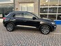 Volkswagen T-Roc 1.5 TSI Style Business / AUTOMAAT/ CAMERA/ PARK. SENSOREN/ ELEK. ACHTERKLEP/ SPIEGELPAKKET/  GETINT GLAS/ APP CONNECT/ ADAPT. CRUISE/ DIGITAL DASHBOARD/ NAVI/ DAB/ 17" LMV