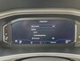 Volkswagen T-Roc 1.5 TSI Style Business / AUTOMAAT/ CAMERA/ PARK. SENSOREN/ ELEK. ACHTERKLEP/ SPIEGELPAKKET/  GETINT GLAS/ APP CONNECT/ ADAPT. CRUISE/ DIGITAL DASHBOARD/ NAVI/ DAB/ 17" LMV