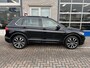 Volkswagen Tiguan 1.4 TSI eHybrid R-Line / AUTOMAAT/ 2X R-LINE/ PANO/ CAMERA/ PARK. SENSOREN/ IQ. LIGHT/ STOEL-STUURVERWARM./ ELEK. ACHTERKLEP/ TRAVELASSIST/ KEYLESS/ ADAPT. CRUISE/ APP CONNECT/ NAVI/ CLIMA/ DAB/ 20" LMV