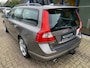 Volvo V70 2.5T R-Design LEER / NAVI / YOUNGTIMER