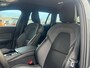 Volvo V60 2.0 T6 Plug-in hybrid AWD Plus Dark | Trekhaak | Sportstoelen | 360 Camera | Stoel en stuurwielverwarming | Voorruit verwarming | Adaptieve cruise control |