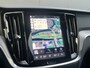 Volvo V60 2.0 T6 Plug-in hybrid AWD Plus Dark | Trekhaak | Sportstoelen | 360 Camera | Stoel en stuurwielverwarming | Voorruit verwarming | Adaptieve cruise control |