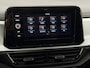 Volkswagen T-Roc 1.0 TSI Life Airco, Apple carplay, Parkeersensoren, Stoelverwarming, A start stop, Virtual desk, 2 Jaar garantie