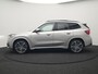 BMW X1 xDrive30e M Sport Plug In Hybrid 326pk Dealer O.H. PHEV | Panodak | Head Up | 360 Camera | Adaptive Cruise | Alcantara Sportstoelen Massage & Memory | Harman & Kardon | Stoelen & Stuur Verwarmd | Apple Carplay | 20"L.M | Blis | Keyless | Sfee
