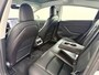 Tesla Model 3 RWD SR+ 60kWh 325PK Lmv 18" AutoPilot Leder PanoDak Adaptive-Cruise Lmv Camera's Elektr.-Stuur+Stoelen+Spiegels+Geheugen+Easy-Entry+Verwarmde stoelen Park assistent PDC WIFI Lane-Assist Speed-Assist Navi LED Comfortstoelen ACC DAB Keyless en Voorverwarmen interieur via App One-Pedal-Drive Origineel Nederlandse auto tot 11kw laden thuis! Garantie Accu tot 10-12-2027 max 160.000km 1.584kg licht!