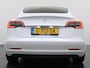 Tesla Model 3 RWD SR+ 60kWh 325PK Lmv 18" AutoPilot Leder PanoDak Adaptive-Cruise Lmv Camera's Elektr.-Stuur+Stoelen+Spiegels+Geheugen+Easy-Entry+Verwarmde stoelen Park assistent PDC WIFI Lane-Assist Speed-Assist Navi LED Comfortstoelen ACC DAB Keyless en Voorverwarmen interieur via App One-Pedal-Drive Origineel Nederlandse auto tot 11kw laden thuis! Garantie Accu tot 10-12-2027 max 160.000km 1.584kg licht!