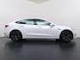Tesla Model 3 SR+ 60kWh 326PK AutoPilot Leer PanoramaDak Adaptive Cruise Lmv 18" Camera's Elektr.-Stuur+Stoelen+Spiegels+Geheugen+Easy-Entry+Verwarmde stoelen Park assistent Pdc WIFI Ecc Lane-Assist Speed-Assist Navi LED Comfortstoelen Soh 87% ACC DAB Keyless en Voorverwarmen interieur via App One-Pedal-Drive Origineel Nederlandse auto tot 11kw laden thuis! Garantie Accu tot 10-12-2027 max 160.000km 1.584kg licht!