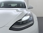 Tesla Model 3 RWD SR+ 60kWh 325PK Lmv 18" AutoPilot Leder PanoDak Adaptive-Cruise Lmv Camera's Elektr.-Stuur+Stoelen+Spiegels+Geheugen+Easy-Entry+Verwarmde stoelen Park assistent PDC WIFI Lane-Assist Speed-Assist Navi LED Comfortstoelen ACC DAB Keyless en Voorverwarmen interieur via App One-Pedal-Drive Origineel Nederlandse auto tot 11kw laden thuis! Garantie Accu tot 10-12-2027 max 160.000km 1.584kg licht!