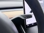 Tesla Model 3 SR+ 60kWh 326PK AutoPilot Leer PanoramaDak Adaptive Cruise Lmv 18" Camera's Elektr.-Stuur+Stoelen+Spiegels+Geheugen+Easy-Entry+Verwarmde stoelen Park assistent Pdc WIFI Ecc Lane-Assist Speed-Assist Navi LED Comfortstoelen Soh 87% ACC DAB Keyless en Voorverwarmen interieur via App One-Pedal-Drive Origineel Nederlandse auto tot 11kw laden thuis! Garantie Accu tot 10-12-2027 max 160.000km 1.584kg licht!