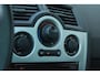 Renault Megane Cabriolet 1.6-16V Dynamique Comfort Airco | Trekhaak | Radio/Cd | PDC | LMV