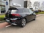 Volkswagen Golf 1.5 eTSI Style / App-Connect / Stoelverwarming / Digital Cockpit / Achteruitrijcamera