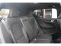 Volvo XC40 B4 Plus Black Edition | Panoramadak met schuif-/kanteldak | Visual Park Assist (incl. 360º view) | Extra Getint Glas | Nubuck/ Kunstlederen Bekleding | Apple Carplay/Android Auto | Premium Audio by Harman Kardon | Electronic Climate Controle