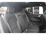 Volvo XC40 B4 Plus Black Edition | Panoramadak met schuif-/kanteldak | Visual Park Assist (incl. 360º view) | Extra Getint Glas | Nubuck/ Kunstlederen Bekleding | Apple Carplay/Android Auto | Premium Audio by Harman Kardon | Electronic Climate Controle