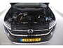 Volkswagen T-Cross 1.5 TSI R-Line Business trekhaak|IQled|stoelverw.|cam|nav|acc|lmv17