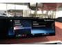 BMW iX XDrive50 High Executive 112 kWh/M-Sportpakket/ACC/B&W/HUD/Laser/Achterasbesturing/Trekhaak/Stoelventillatie