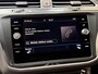 Volkswagen Tiguan Allspace 1.5 TSI R-line 7-persoons Automaat | Panoramadak | DCC Mode Selection | Stoelverwarming | LED verlichting | Spiegels elektrisch inklapbaar | Digitale cockpit | Stoelverwarming | Achteruitrijcamera