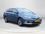 Toyota Auris Touring Sports 1.8 Hybrid Executive | Panorama dak | Trekhaak | Parkeersensoren | Rijklaarprijs incl. garantie |