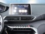 Peugeot 3008 1.6 PureTech Allure Automaat | Navigatie via Apple Carplay / Android Auto | Achteruitrijcamera |  Full Led koplampen | Climate Control | Cruise Control | Grip Control | Parkeersensoren v+a |Donker getint glas | 18" lichtmetalen velgen |