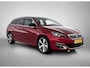 Peugeot 308 SW 1.2 GT-line 130pk Automaat | 1ste Eigenaar | Panoramadak | Navigatie | Climate Control | Cruise Control | Achteruitrijcamera | Keyless Entry/Start | LED | 17" Lichtmetalen Velgen | Apple Carplay/Android Auto |