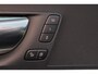 Volvo XC60 T5 Inscription - Panorama/schuifdak - IntelliSafe Assist & Surround - Parkeercamera achter - Verwarmde voorstoelen - Parkeersensoren voor & achter - Elektr. bedienb. bestuurdersstoel met geheugen - Extra getint glas - Elektr. inklapbare trekhaak - 19' LMV