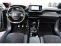 Peugeot 208 1.2 PureTech GT Pack O.a: Camera, PDC, Clima, Stoelverw, ACC, Carplay, Etc. All-in prijs!