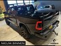 Dodge Ram 1500 5.7 V8 4x4 Crew Cab Laramie Sport. Black Edition. Apple-carplay. Navi. Pano. NAP