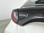 Mazda 2 1.5 e-SkyActiv-G 90 Centre-Line Autom,ACC,Apple Carpl,Camera ALane Ass,Stuur Assis,Climate Contr,Stoelverw,(Toyota Yaris)