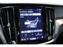 Volvo V60 T6 350PK AWD Plus Dark | Trekhaak | 360° | Contourstoelen | HK | 18'''