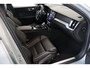 Volvo V60 T6 350PK AWD Plus Dark | Trekhaak | 360° | Contourstoelen | HK | 18'''