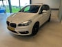 BMW 2-Serie Active Tourer 218d AUTOMAAT CORPORATE LEASE SPORT/CLIMA AIRCO/SCHUIFDAK/TREKHAAK/ISOFIX/NAVIGATIE/ZWARTE LM-VELGEN/LED