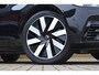 Volvo V90 T8 455PK Plug-in hybrid AWD Ultra Dark | 360 Camera | Trekhaak | All-Season | Gelamineerd Glas |