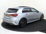 Mercedes-Benz A-klasse 180 AMG Line Panorama Dak / Nightpakket / Parkeercamera / Sfeerverlichting / Stoelverwarming /