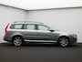 Volvo V70 T4 Nordic+ / Trekhaak / Standkachel / Stoel+voorruitverwarming / Leder / Bi-Xenon adaptief