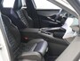 Peugeot E-3008 SUV GT 73 kWh | Drive Assist Plus | 360 Camera | Leder | Alarmsysteem | SOH 96,8%
