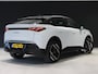 Peugeot E-3008 SUV GT 73 kWh | Drive Assist Plus | 360 Camera | Leder | Alarmsysteem | SOH 96,8%