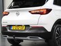 Opel Grandland X 1.6 180PK Turbo Ultimate | 1ste eigenaar | AUTOMAAT | AppleCarPlay/AndroidAuto | Verwarmde/Verkoelende AGR-stoelen | LEER | Navigatie | Cruise Control | Keyless Start/Entry | FULL LED | 360'Camera | Trekhaak | Two-tone | Isofix | Privacy Glass | 1600KG TREKGEWICHT! |