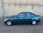 BMW 3-Serie 318i Executive, motor defect