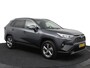 Toyota RAV4 2.5 Hybrid AWD Style | Trekhaak | 1650 kg trekgewicht | Lederen-alcantara bekleding | Stuur en stoelverwarming |