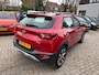 Kia Stonic 1.0 T-GDi DynamicLine / NAVIGATIE / AIRCO / CAMERA / CRUISE / HOGE INSTAP/ PARKEERSENSOREN / LMV 17" / NEDERLANDSE AUTO
